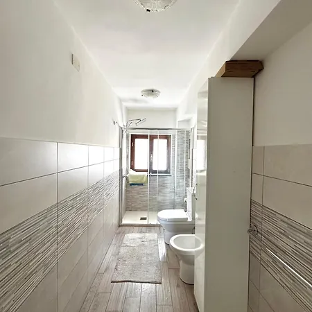 Holiday home Casa Celine *